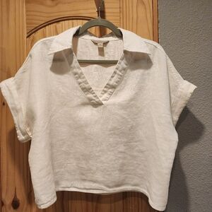 Banana Republic Women's boxy linen shirt. Color natural, Size M